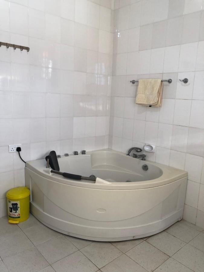 Apartament Jambo Hideaway Dar es Salaam Zewnętrze zdjęcie